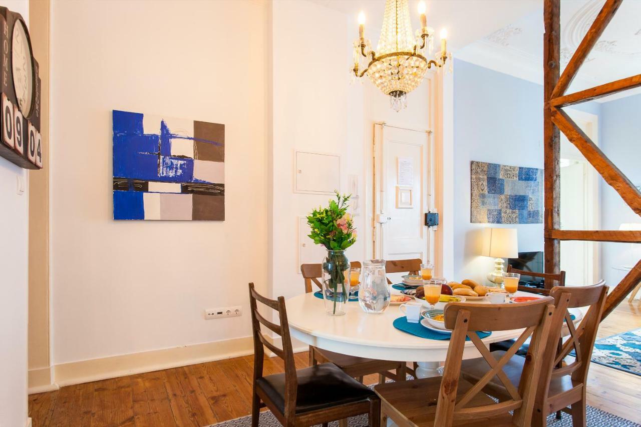 Bairro Alto 3 Bedroom Patio Flat! Lisboa Exterior foto
